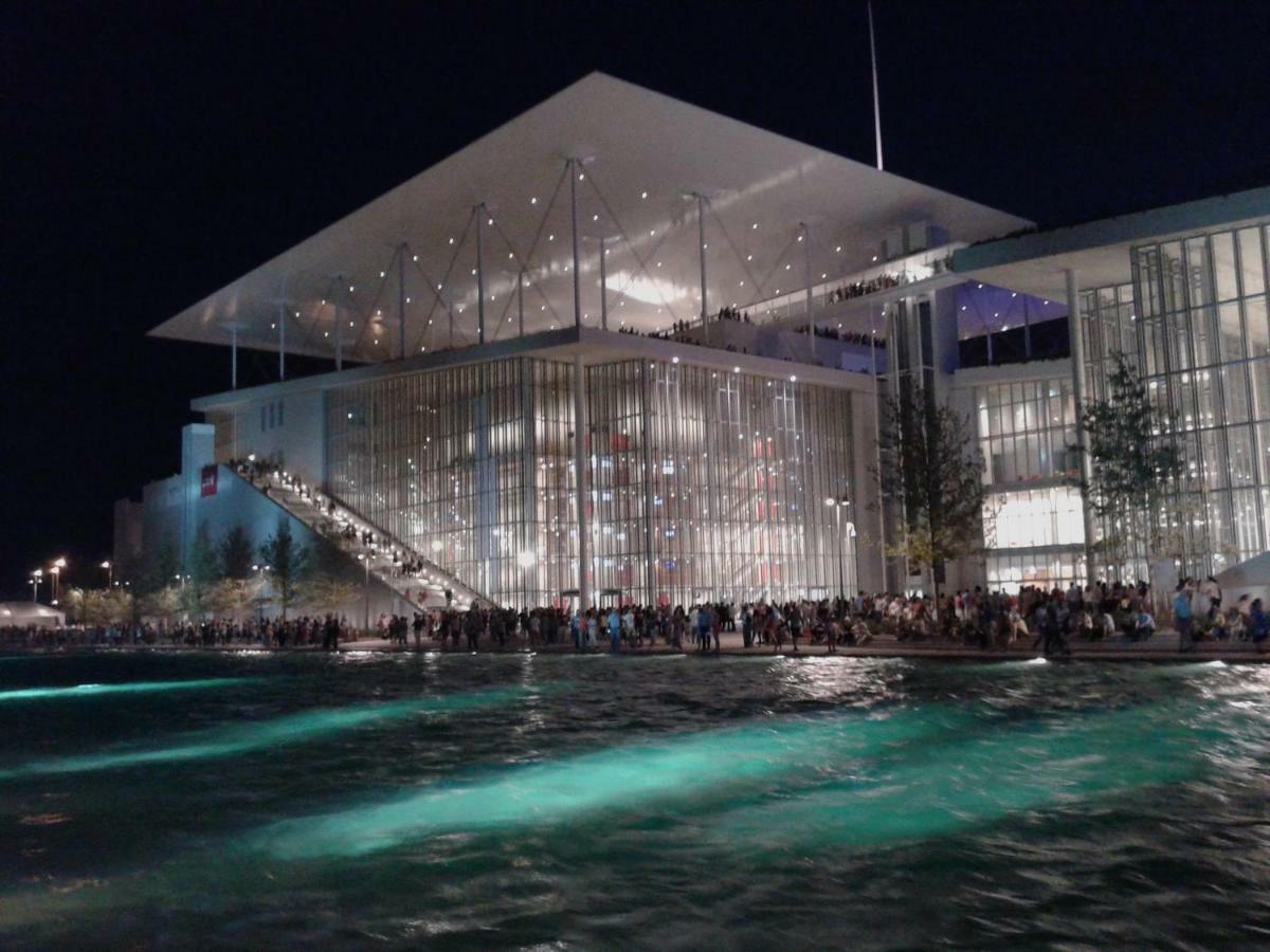 The New Near Akropolis *